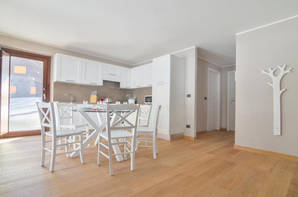 Appartamenti Residenza Anderbatt Gressoney-la-Trinité Habitación foto